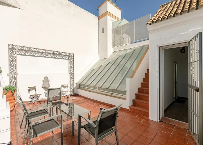 One&lux Alameda De Hercules Apartment